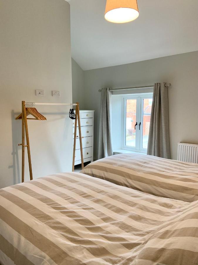 19A Brooks Road Appartement Street Buitenkant foto